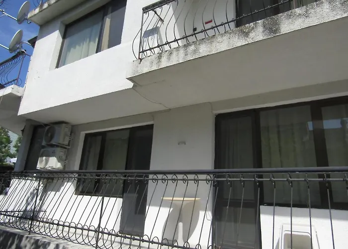 Hostel Papagal Varna