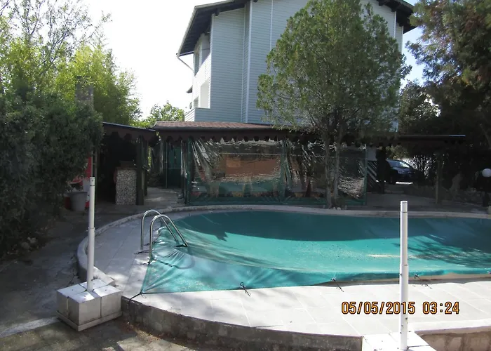 Hostel Papagal Varna