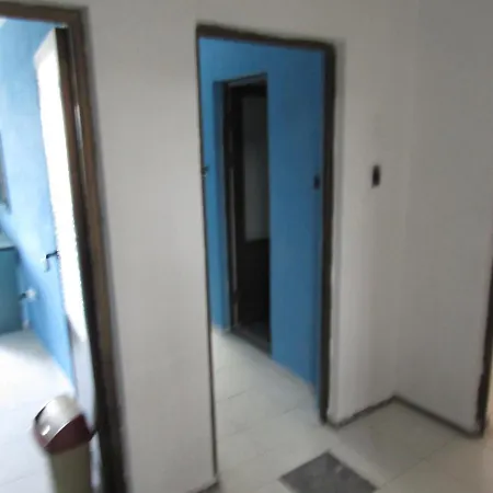 Papagal Hostel Varna