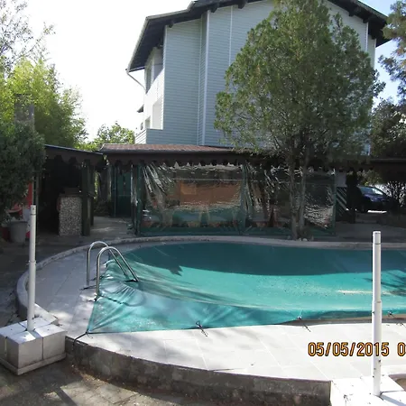 Hostel Papagal Varna