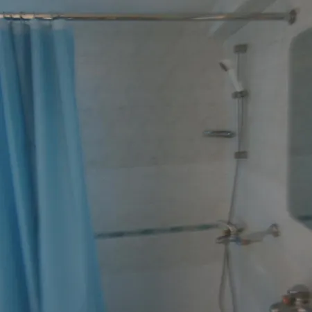 папагал Хостел Варна